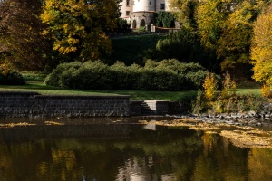 Chateau Zleby, short visit of the castle and its park